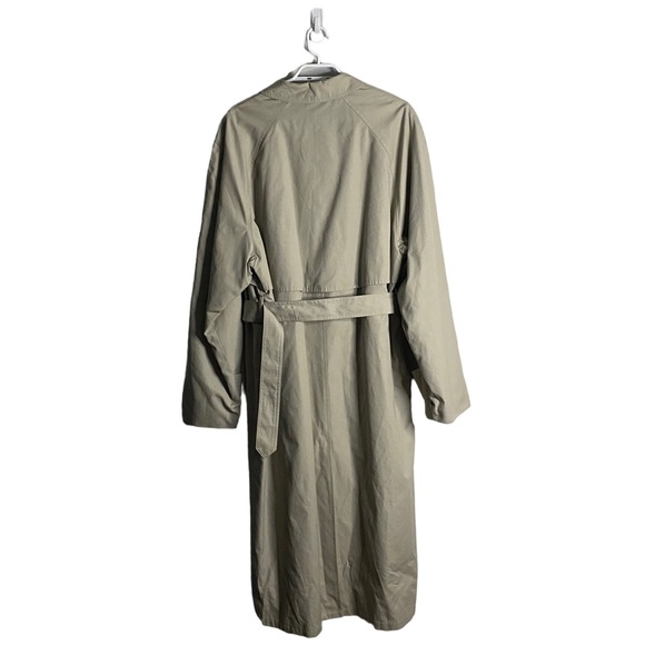 Christian Dumas Cement Button Down Belted Trench Coat - Picture 11 of 11